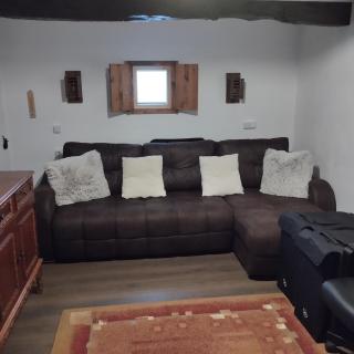 Vatra 27 House - 9