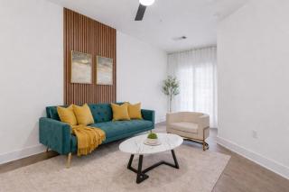 Stylish 1Br Retreat in Frisco. Pool, Gym, Wi-Fi - 9