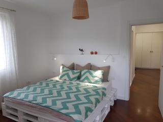 Bright Central Apartman - Tivat - 8