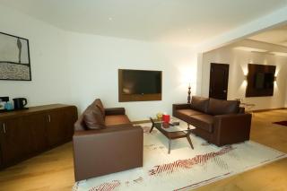 Ramada by Wyndham Abu Dhabi Al Sharia - 1
