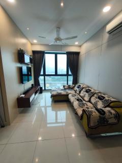 KL View 3BR Minimalist Apartment - 0
