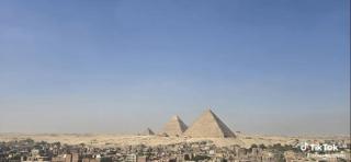 Oscar pyramids view - Cairo - 9