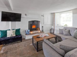 Hurst Cottage - 9