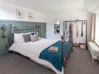 Hurst Cottage - 5