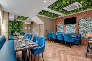 HOTEL UPTOWN with Luxury Restaurant & Rooftop Near Connaught Place, New Delhi City Centre - 6