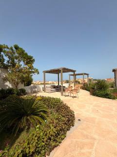 El Gouna Joubal View 3-Bedroom Villa Marina View Private Garden - 5