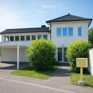 Traum-Villa am See - 1