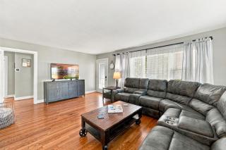 Spacious Bourbon retreat near Downtown Louisville - 3