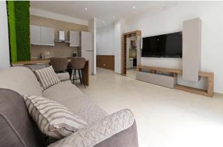 SeaRose Apartment - 0