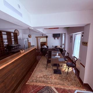 Bodega House - 7