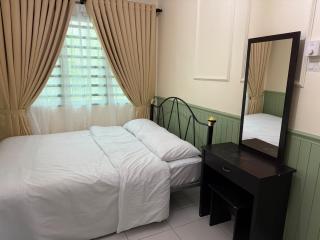 NI MiH Homestay - 4