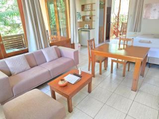 The Secret Garden Central 250 Mbps WIFI English speaking - 0
