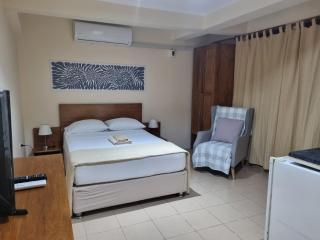 The Secret Garden Central 250 Mbps WIFI English speaking - 3