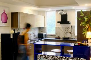 Foxtail by Poit Stays Hill View 2BHK Rajpur Road - 4