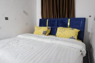 Lawrence Liz Ville Apartment and Hotel - 3