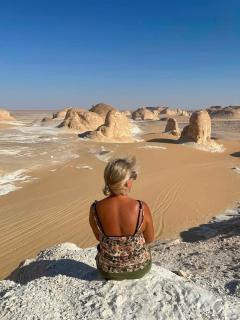 white desert safari camp - 0
