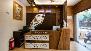 Hotel The Heaven - Dwarka - 5