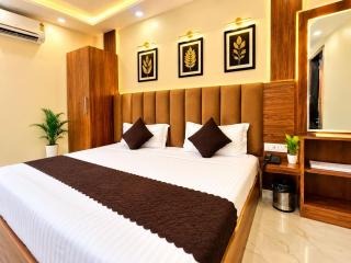 Shaurya Inn - 2 min walk Near Golden Temple - 1