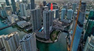 Icon3 W Hotel Tower Apartment - 4