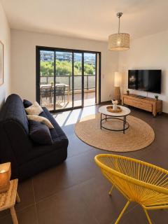 Grand T2 de 48m2 Agosta - 4personnes - climatisé - Plage et commerces à 100m - 7
