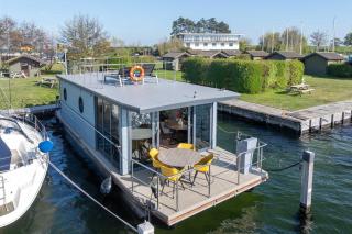 Luxe huisboot aan het Veerse Meer - VP119 - 0