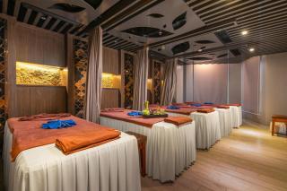 Cat Ba Paradise Hotel -Sirocco Sky Bar & Gym ,Massage - Cat Ba - 1