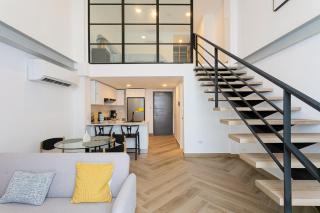 Casco Viejo 1BR Loft - Rooftop Pool Gym & Balcony - 1
