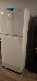 2 Bedroom Basement Suite with Private Entry and free Parking near Costco Regent - 1