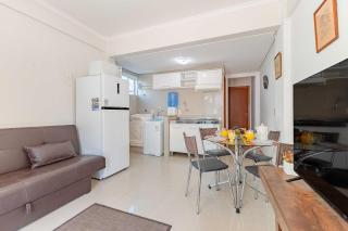 Apto próximo da Praia de Bombas - 2 dorms4 pessoas - 9