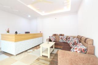 Hotel Living Tree Alwal - 3