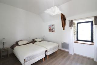 Maison confortable à Thégra avec grand jardin, idéale pour familles. - Thégra - 3
