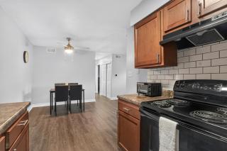 Bright & Comfortable Furnished Apartment - 3