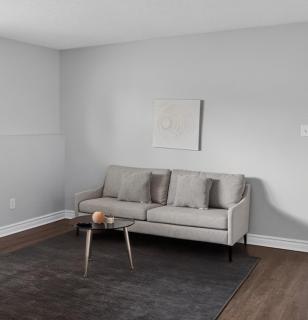 Bright & Comfortable Furnished Apartment - 9