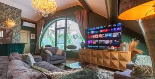 Villa with Private Pool in Hamois 350 m² - 9