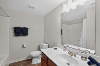 Comfortable Furnished Home Away from Home - 4