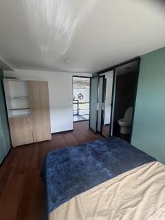 JRPenthouse - 8