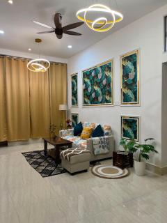kailasha Inn- By Safarnama Stays 400m From Baba Baidyanath Temple - 6