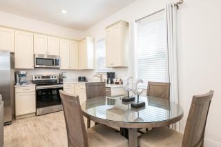 Delightful Cottage Near Disney With Margaritaville Resort & Island H20 Waterpark Access - 2956Sr - 2