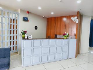 Hotel Lotus - 8