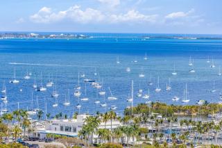 Luxury King Suite, Heart of Coconut Grove - 2