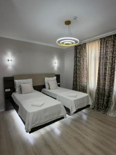 Empire - 1