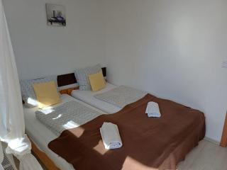Holiday25 Wellness Apartman - 4