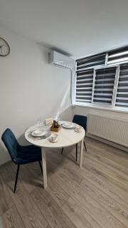 Garsonieră - 2