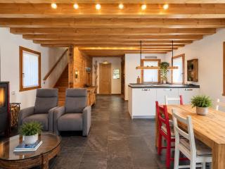 Exclusive Mountain Chalet - Zoncolan & Ski Slopes - 3