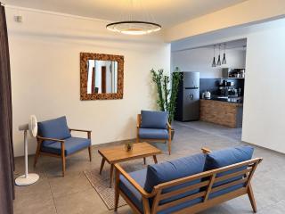 Luxury 4BR Villa with Private Pool Sleeps 9 - 9