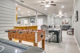 San Benito Home w/ Pool, Close to Dtwn - 8