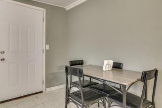 Central Rio Grande Valley Hub w/ Full Kitchen! - 3