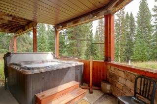 Hot Tub & Mtn Views Pristine Breckenridge Home! - 9