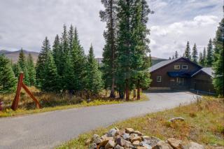 Hot Tub & Mtn Views Pristine Breckenridge Home! - 9