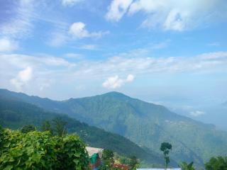 Nest In The Hills - 7